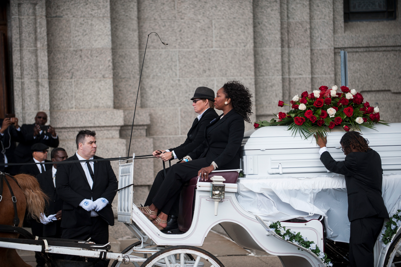Illustration for article titled The Heartbreaking and Beautiful Images From Philando Castile's Funeral